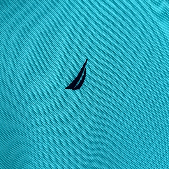 Nautical Men’s Mesh Polo Shirt Sea foam with Navy Blue. - Picture 3 of 4